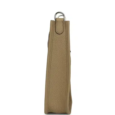 HERMÈS Hermes Evelyne TPM Beige Marfa Clemence Palladium Hardware | Thumbnail 4 HERMÈS Hermes Evelyne TPM Beige Marfa Clemence Palladium Hardware | Thumbnail 4