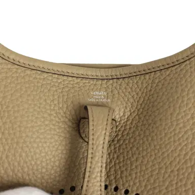 HERMÈS Hermes Evelyne TPM Beige Marfa Clemence Palladium Hardware | Thumbnail 7 HERMÈS Hermes Evelyne TPM Beige Marfa Clemence Palladium Hardware | Thumbnail 7