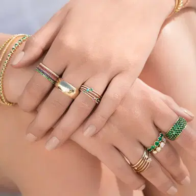 Jennifer Meyer Graduated Emerald Ring | Thumbnail 3 Jennifer Meyer Graduated Emerald Ring | Thumbnail 3