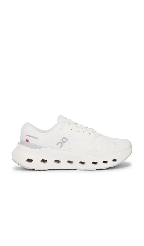Cloudrunner 3 Cloudrunner 3