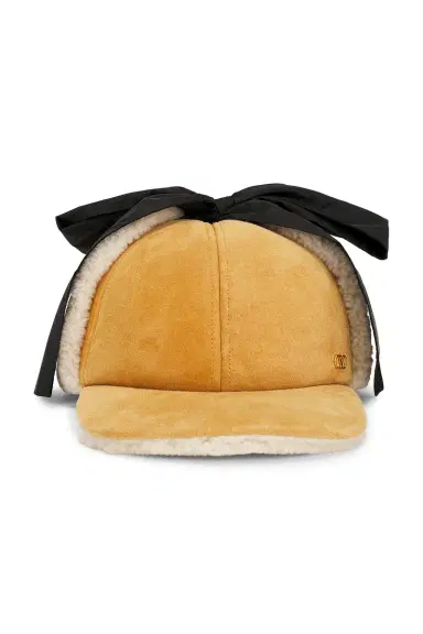 Valentino Garavani VLogo Signature Baseball Hat | Thumbnail 1 Valentino Garavani VLogo Signature Baseball Hat | Thumbnail 1