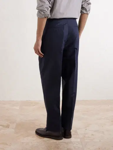 Brunello Cucinelli Tapered Pleated Cotton and Linen-Blend Trousers - Men | Thumbnail 4 Brunello Cucinelli Tapered Pleated Cotton and Linen-Blend Trousers - Men | Thumbnail 4