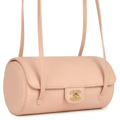 Chanel Chanel Preppy Coco Bowling Bag Light Pink Shiny Caviar Brushed Gold Hardware | Thumbnail 2 Chanel Chanel Preppy Coco Bowling Bag Light Pink Shiny Caviar Brushed Gold Hardware | Thumbnail 2