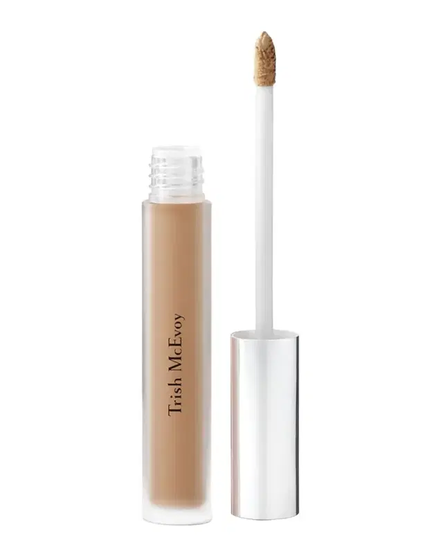 Eye Base Essentials - Brightening Eyeshadow Primer Eye Base Essentials - Brightening Eyeshadow Primer