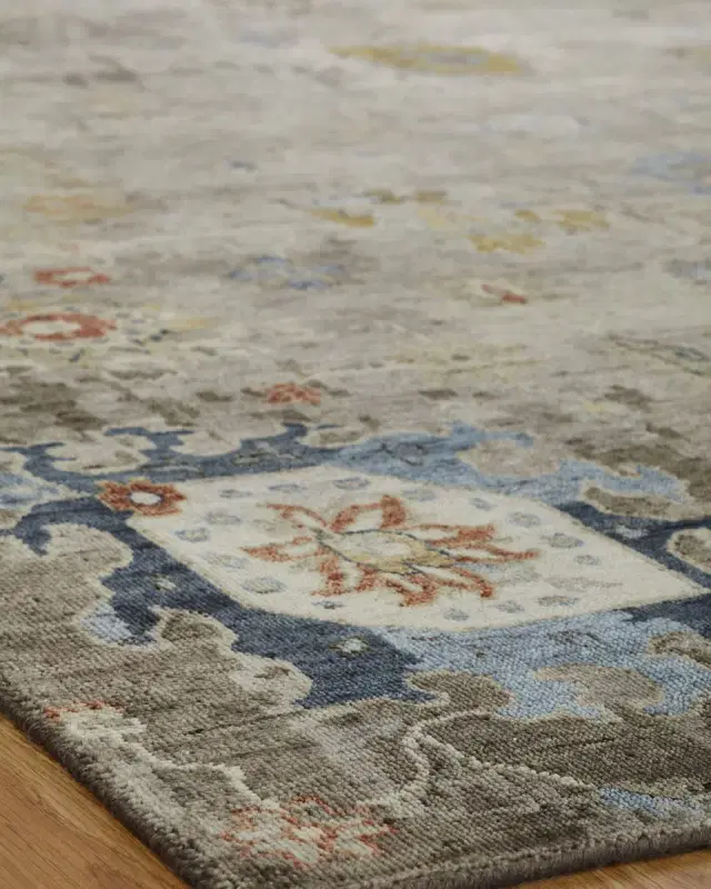 Wink Hand-Knotted Rug Wink Hand-Knotted Rug