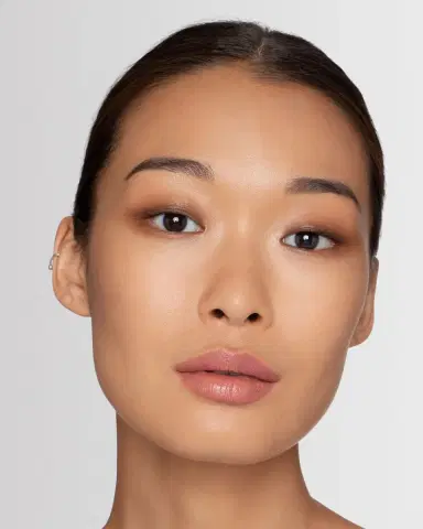 CHANTECAILLE Future Skin Cushion Skincare Foundation | Thumbnail 2 CHANTECAILLE Future Skin Cushion Skincare Foundation | Thumbnail 2