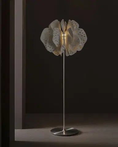 Lladro Nightbloom White Gold Floor Lamp | Thumbnail 2 Lladro Nightbloom White Gold Floor Lamp | Thumbnail 2