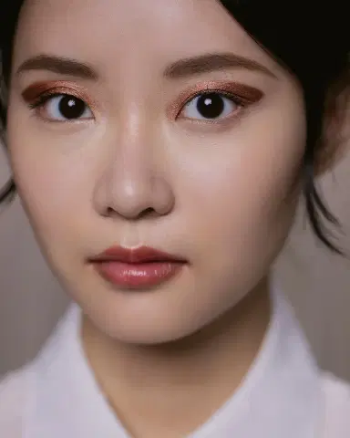 Sisley Paris Ombre Eclat Liquide Eyeshadow | Thumbnail 4 Sisley Paris Ombre Eclat Liquide Eyeshadow | Thumbnail 4