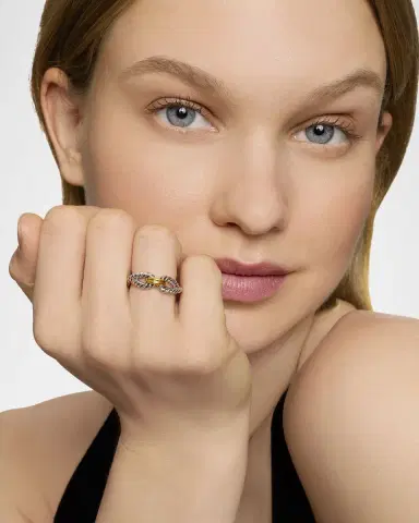 David Yurman Cable Loop Ring in Silver with 18K Gold, 8mm | Thumbnail 6 David Yurman Cable Loop Ring in Silver with 18K Gold, 8mm | Thumbnail 6