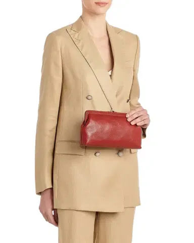 Il Bisonte Classic Vaccjetta Leather Clutch Bag | Thumbnail 1 Il Bisonte Classic Vaccjetta Leather Clutch Bag | Thumbnail 1