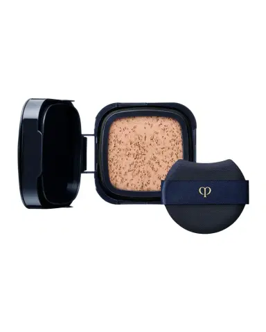 CLÉ DE PEAU BEAUTÉ Radiant Cushion Dewy Foundation, Refill | Thumbnail 1 CLÉ DE PEAU BEAUTÉ Radiant Cushion Dewy Foundation, Refill | Thumbnail 1