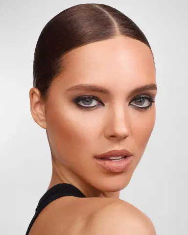 Sisley Paris Blur Expert | Thumbnail 5 Sisley Paris Blur Expert | Thumbnail 5
