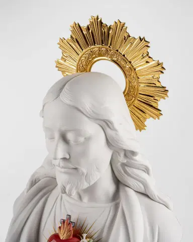 Lladro Sacred Heart of Jesus Sculpture | Thumbnail 3 Lladro Sacred Heart of Jesus Sculpture | Thumbnail 3