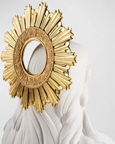 Lladro Sacred Heart of Jesus Sculpture | Thumbnail 6 Lladro Sacred Heart of Jesus Sculpture | Thumbnail 6