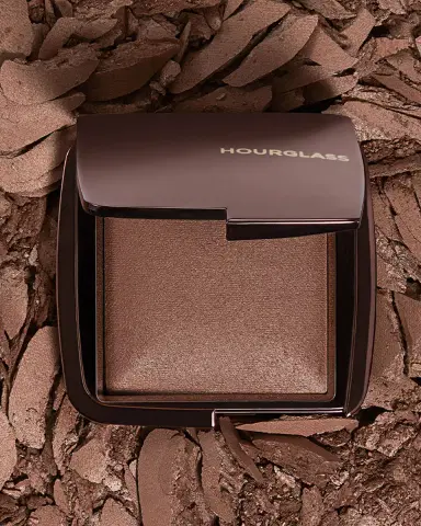 Hourglass Cosmetics Ambient Lighting Powder | Thumbnail 2 Hourglass Cosmetics Ambient Lighting Powder | Thumbnail 2