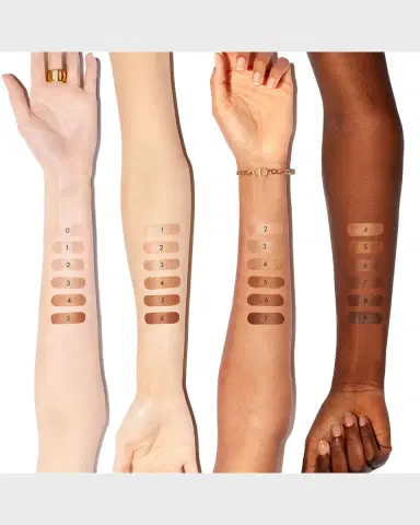 Dior Forever Glow Star Filter Multi-Use Highlighter, Complexion Enhancing Fluid | Thumbnail 4 Dior Forever Glow Star Filter Multi-Use Highlighter, Complexion Enhancing Fluid | Thumbnail 4