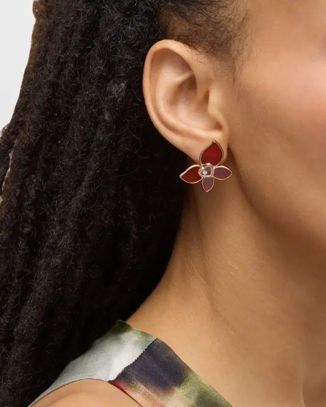 Happy Butterfly 18k Rose Gold Carnelian Earrings Happy Butterfly 18k Rose Gold Carnelian Earrings