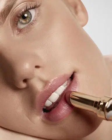 Sisley Paris Phyto-Lip Balm | Thumbnail 8 Sisley Paris Phyto-Lip Balm | Thumbnail 8