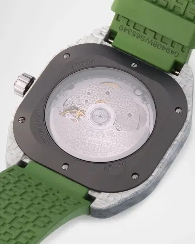 HERMÈS Hermès H08 Green Rubber Watch, 42 mm | Thumbnail 5 HERMÈS Hermès H08 Green Rubber Watch, 42 mm | Thumbnail 5