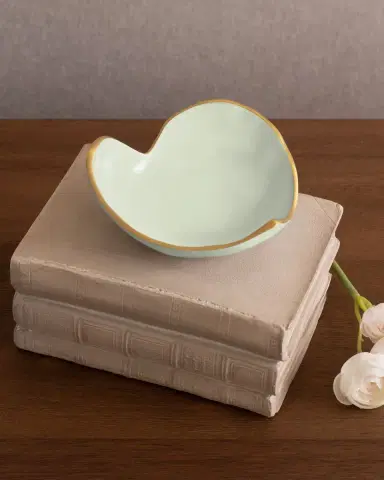 Beatriz Ball Encanto Soho Mini Heart Catchall | Thumbnail 1 Beatriz Ball Encanto Soho Mini Heart Catchall | Thumbnail 1