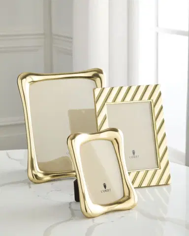 L 'Objet Maxime Frame | Thumbnail 2 L 'Objet Maxime Frame | Thumbnail 2