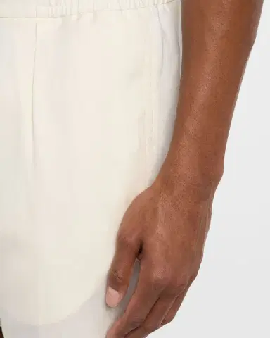Ralph Lauren Purple Label Men's Hand-Tailored Pleated Drawstring Shorts | Thumbnail 5 Ralph Lauren Purple Label Men's Hand-Tailored Pleated Drawstring Shorts | Thumbnail 5