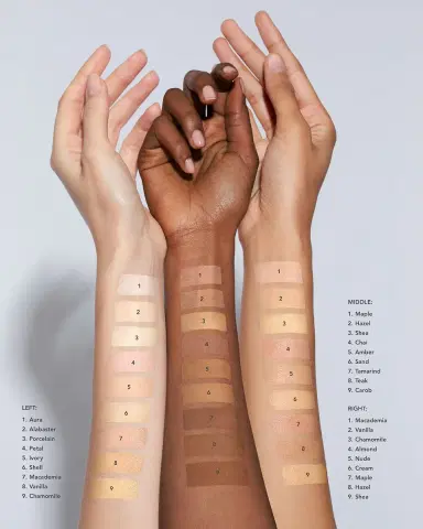 CHANTECAILLE Future Skin Oil-Free Foundation, 1 oz. | Thumbnail 3 CHANTECAILLE Future Skin Oil-Free Foundation, 1 oz. | Thumbnail 3