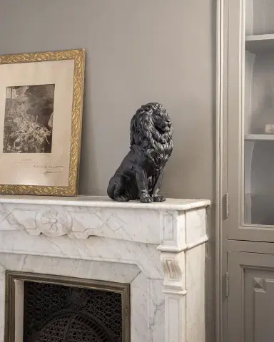 Lladro Majestic Lion Sculpture | Thumbnail 4 Lladro Majestic Lion Sculpture | Thumbnail 4