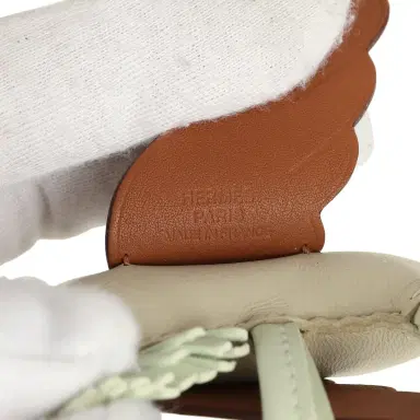 HERMÈS Hermes Pegase Rodeo Bag Charm PM Vert Fizz, Craie & Gold Milo Lambskin | Thumbnail 3 HERMÈS Hermes Pegase Rodeo Bag Charm PM Vert Fizz, Craie & Gold Milo Lambskin | Thumbnail 3
