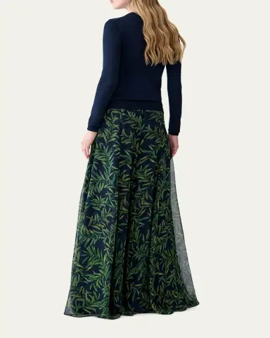 Carolina Herrera Olive Branch Embroidered Silk-Cotton Crewneck Sweater | Thumbnail 3 Carolina Herrera Olive Branch Embroidered Silk-Cotton Crewneck Sweater | Thumbnail 3