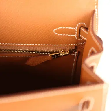 HERMÈS Hermes Kelly Sellier 25 Gold Epsom Gold Hardware | Thumbnail 9 HERMÈS Hermes Kelly Sellier 25 Gold Epsom Gold Hardware | Thumbnail 9