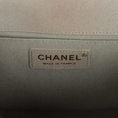Chanel Pre-owned Chanel Medium Boy Bag Taupe Caviar Antique Gold Hardware | Thumbnail 9 Chanel Pre-owned Chanel Medium Boy Bag Taupe Caviar Antique Gold Hardware | Thumbnail 9