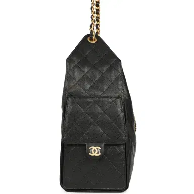 Chanel Chanel Medium 25 Hobo Bag Black Caviar Antique Gold Hardware | Thumbnail 4 Chanel Chanel Medium 25 Hobo Bag Black Caviar Antique Gold Hardware | Thumbnail 4