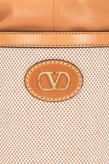 Valentino Garavani Antibes L'hiver Bucket Bag | Thumbnail 7 Valentino Garavani Antibes L'hiver Bucket Bag | Thumbnail 7