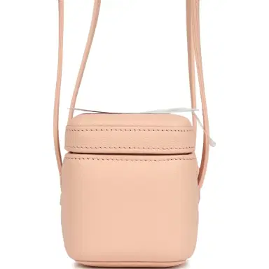 Chanel Chanel Preppy Coco Long Vanity with Straps Light Pink Shiny Caviar Brushed Gold Hardware | Thumbnail 3 Chanel Chanel Preppy Coco Long Vanity with Straps Light Pink Shiny Caviar Brushed Gold Hardware | Thumbnail 3