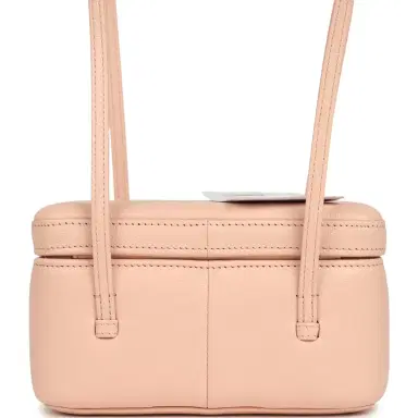 Chanel Chanel Preppy Coco Long Vanity with Straps Light Pink Shiny Caviar Brushed Gold Hardware | Thumbnail 4 Chanel Chanel Preppy Coco Long Vanity with Straps Light Pink Shiny Caviar Brushed Gold Hardware | Thumbnail 4