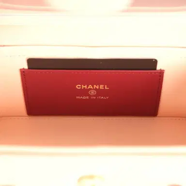 Chanel Chanel Preppy Coco Long Vanity with Straps Light Pink Shiny Caviar Brushed Gold Hardware | Thumbnail 10 Chanel Chanel Preppy Coco Long Vanity with Straps Light Pink Shiny Caviar Brushed Gold Hardware | Thumbnail 10