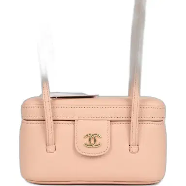 Chanel Chanel Preppy Coco Long Vanity with Straps Light Pink Shiny Caviar Brushed Gold Hardware | Thumbnail 1 Chanel Chanel Preppy Coco Long Vanity with Straps Light Pink Shiny Caviar Brushed Gold Hardware | Thumbnail 1