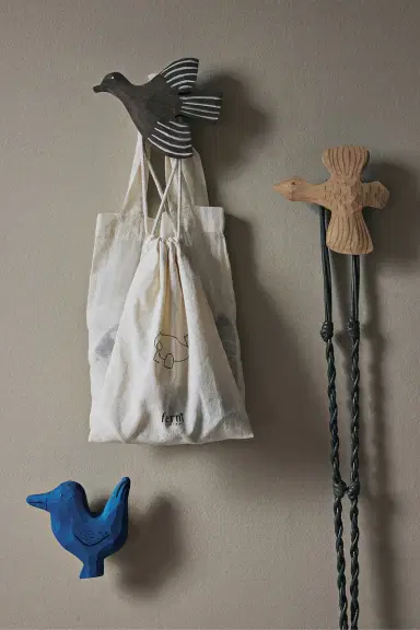 FERM LIVING Billie Bird Hook | Thumbnail 3 FERM LIVING Billie Bird Hook | Thumbnail 3