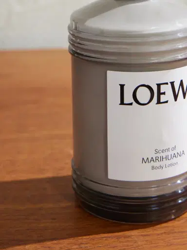 LOEWE PERFUMES Scent of Marihuana Body Lotion, 360ml - Men | Thumbnail 3 LOEWE PERFUMES Scent of Marihuana Body Lotion, 360ml - Men | Thumbnail 3