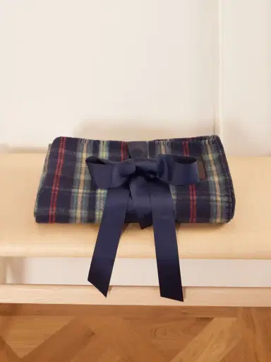 Ralph Lauren Home Georgia Leather-trimmed Whipstitched Checked Wool And Cashmere-blend Blanket | Thumbnail 4 Ralph Lauren Home Georgia Leather-trimmed Whipstitched Checked Wool And Cashmere-blend Blanket | Thumbnail 4