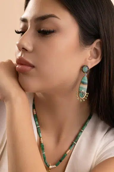 EDINA KISS Emerald Small Beaded Necklace | Thumbnail 3 EDINA KISS Emerald Small Beaded Necklace | Thumbnail 3
