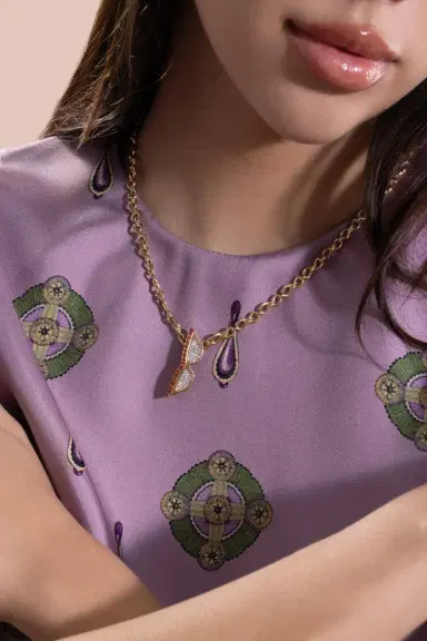 EDINA KISS Interlocking Chain Necklace | Thumbnail 4 EDINA KISS Interlocking Chain Necklace | Thumbnail 4