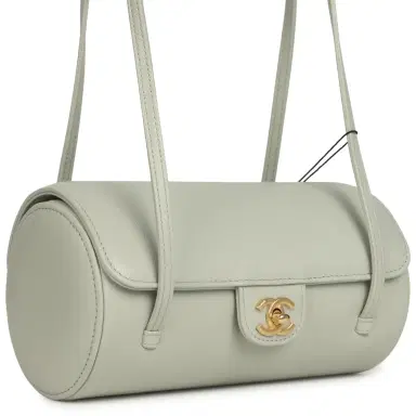 Chanel Chanel Preppy Coco Bowling Bag Light Green Shiny Caviar Brushed Gold Hardware | Thumbnail 3 Chanel Chanel Preppy Coco Bowling Bag Light Green Shiny Caviar Brushed Gold Hardware | Thumbnail 3