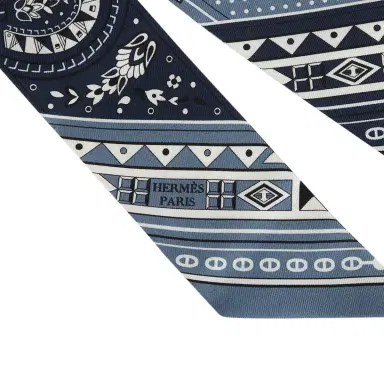 HERMÈS Hermes "Cheval De Coeur Bandana" Blue Jean, Marine and Blanc Multi Silk Twilly Pair | Thumbnail 3 HERMÈS Hermes "Cheval De Coeur Bandana" Blue Jean, Marine and Blanc Multi Silk Twilly Pair | Thumbnail 3
