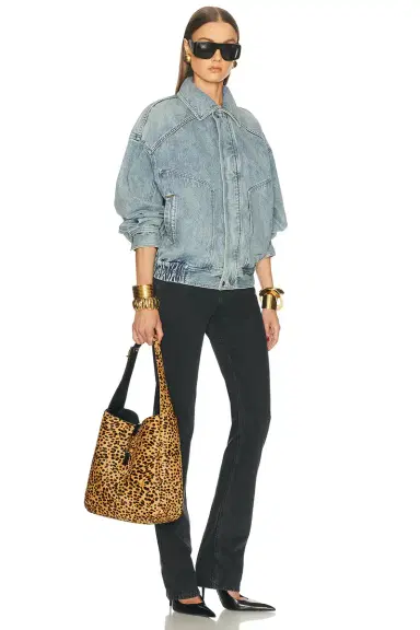 Saint Laurent Le 5 A 7 Supple Bag | Thumbnail 2 Saint Laurent Le 5 A 7 Supple Bag | Thumbnail 2