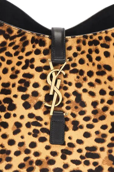 Saint Laurent Le 5 A 7 Supple Bag | Thumbnail 7 Saint Laurent Le 5 A 7 Supple Bag | Thumbnail 7