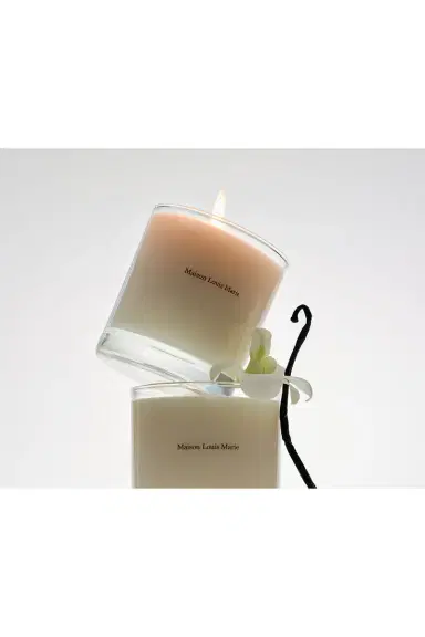 Maison Louis Marie No.15 Vanille Infinie Candle | Thumbnail 4 Maison Louis Marie No.15 Vanille Infinie Candle | Thumbnail 4