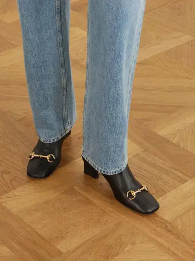 Gucci Signora Horsebit-embellished Leather Ankle Boots | Thumbnail 2 Gucci Signora Horsebit-embellished Leather Ankle Boots | Thumbnail 2
