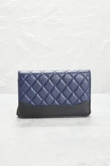 Chanel Chanel Lambskin Gabrielle Wallet On Chain | Thumbnail 3 Chanel Chanel Lambskin Gabrielle Wallet On Chain | Thumbnail 3